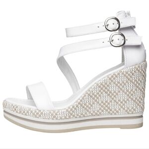 Stylish White Wedge Sandals Size 38/8